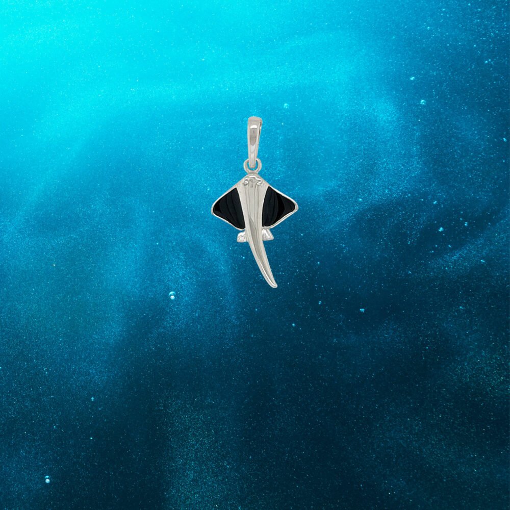 Stingray  Sterling Silver Pendant - Image 2