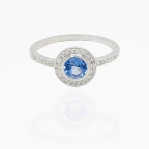 Sapphire Head with Halo and Side Diamonds 18K Gold Ring