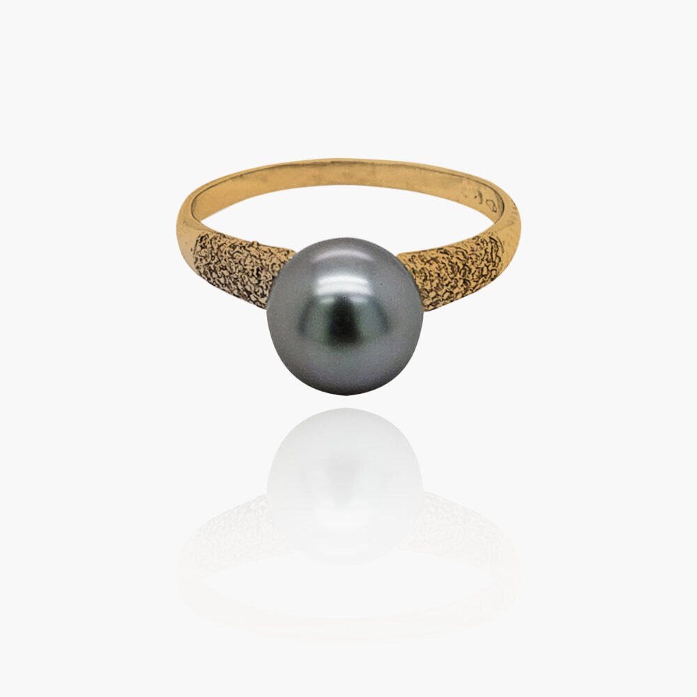 18K Gold Tahitian Black Pearl with Diamonds Head Ring