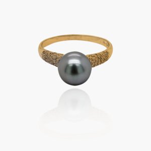 18K Gold Tahitian Black Pearl with Diamonds Head Ring
