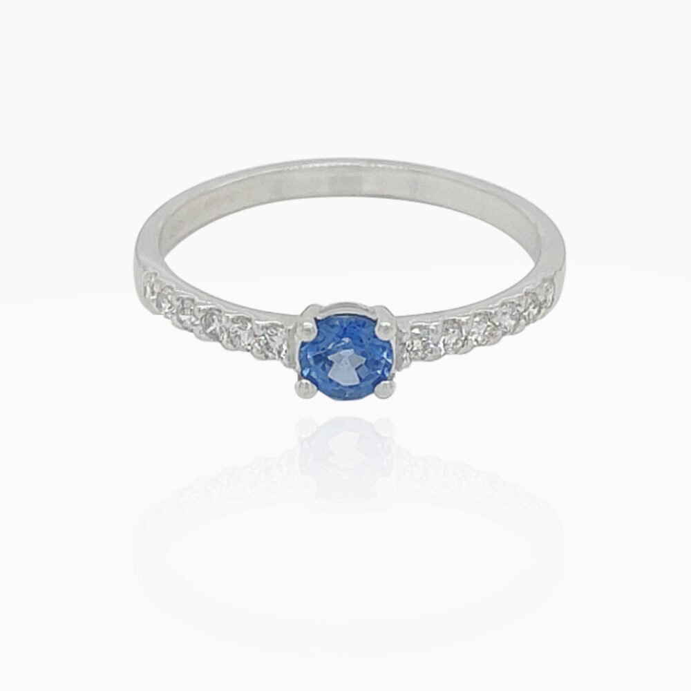 Sapphire Head with Side Diamonds 18K Gold Ring