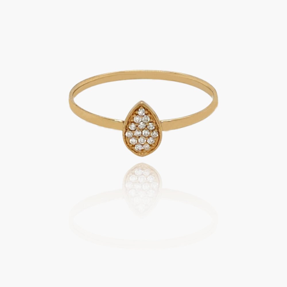 18K Gold Pear-shaped Diamond Ring