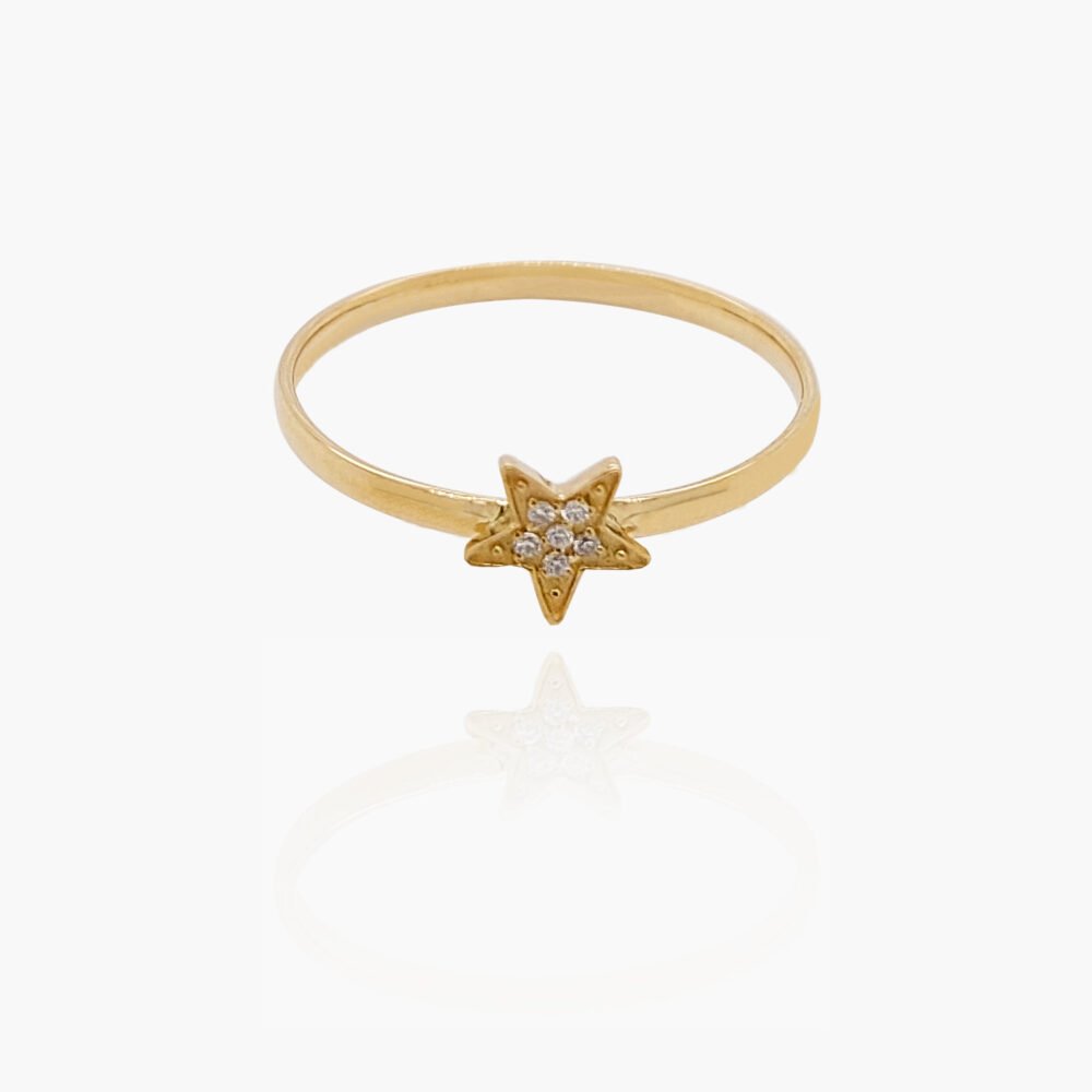Star Shaped Diamond Head 18K Gold Ring