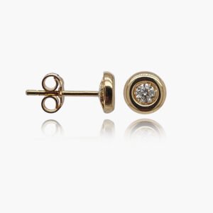 18K Gold 6mm Round Shaped Single Diamond Stud Earrings
