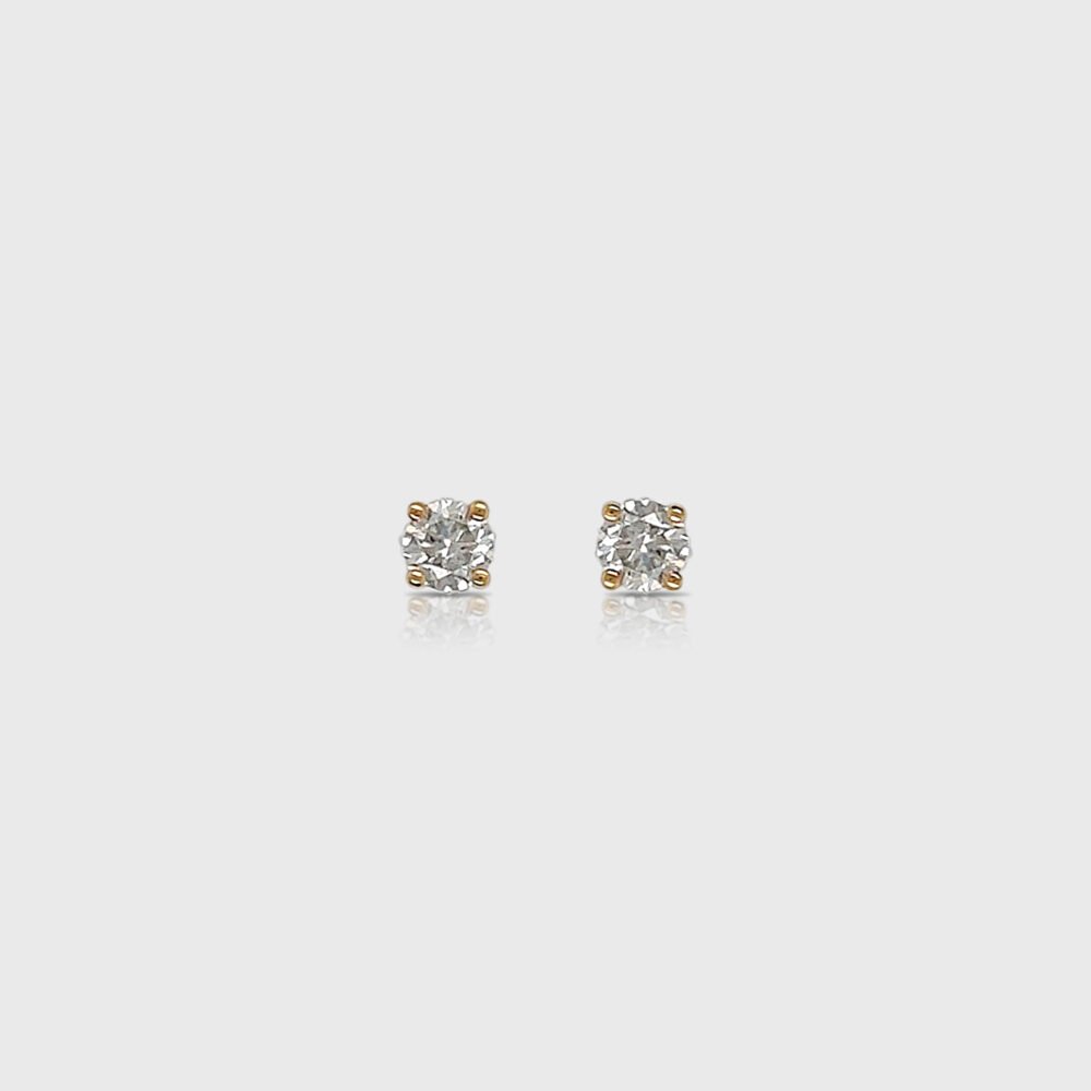18K Gold Prong Diamond Stud Earrings