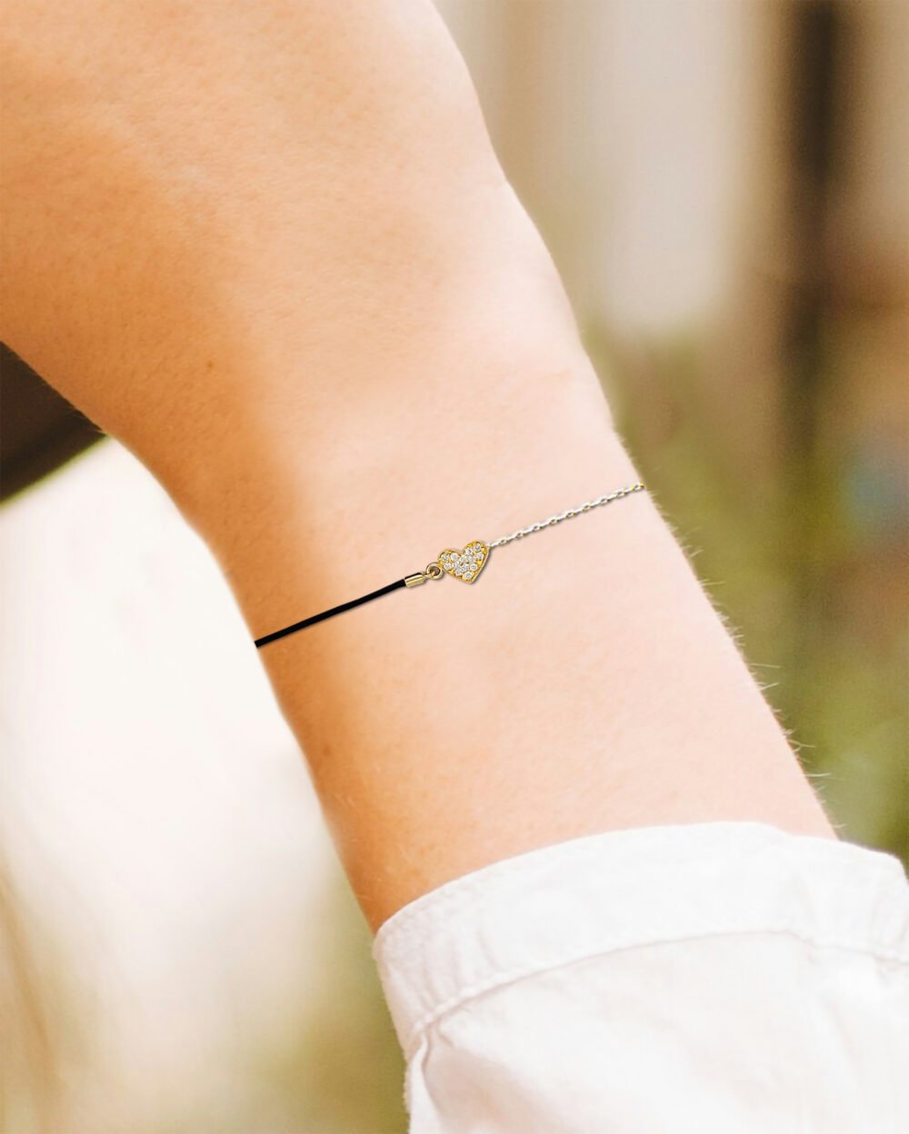 18K Gold Chain/Nylon Heart Diamond Bracelet - Image 4