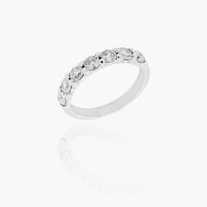 18K Gold Wedding Ring - 7 off Diamonds 1.0ct in 2-Prong Setting