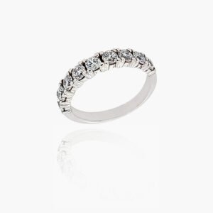 18K Gold Wedding Ring - 9 off Diamonds 1.0ct in 4-Prong Setting
