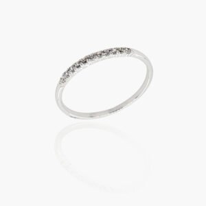 18K Gold Wedding Ring - 11 off Diamonds 0.10ct in 4-Prong Setting