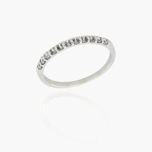 18K Gold Wedding Ring - 11 off Diamonds 0.23ct in Bar Setting