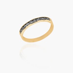 18K Gold Wedding Ring - 11 off Diamonds 0.28ct in Rail Setting